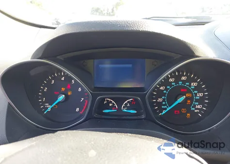 2015 Ford Escape S z USA, uszkodzony, nr VIN 1FMCU0F77FUC01042